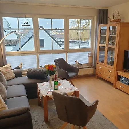 Διαμέρισμα Moewenblick Nr 3 - Fuer Schoenste Zeit Des Jahres - Zingst