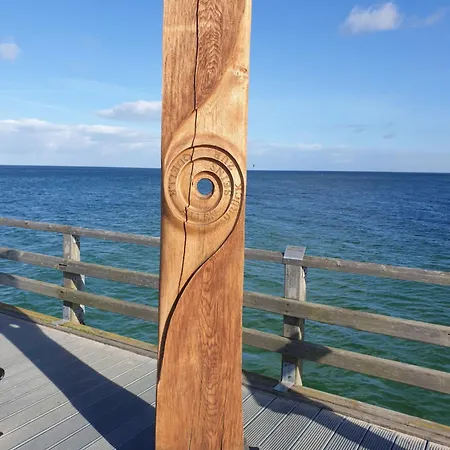 Moewenblick Nr 3 - Fuer Schoenste Zeit Des Jahres - Zingst